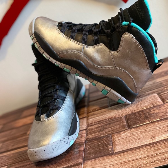 Air Jordan 10 liberty - Picture 3 of 9